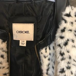 Cherokee Jackets & Coats - Girls black fur n leather jacket like brand new Cherokee Jackets & Coats - Girls black fur n leather jacket like brand new